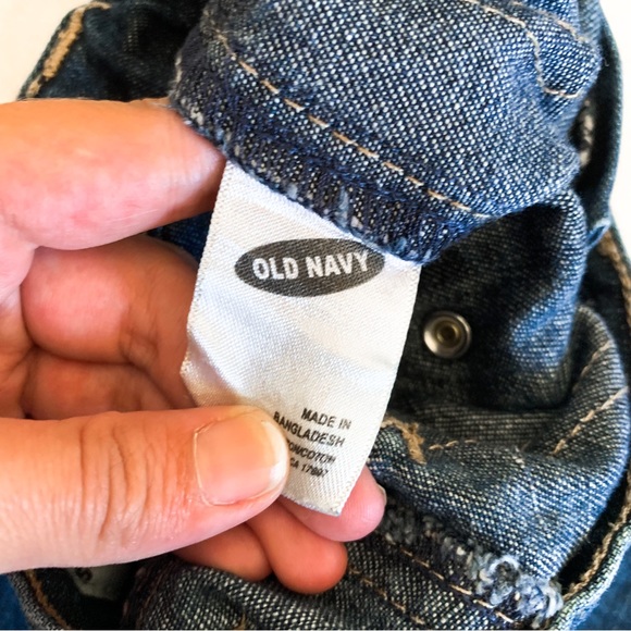 Old Navy • Bootcut Jeans - Picture 5 of 5